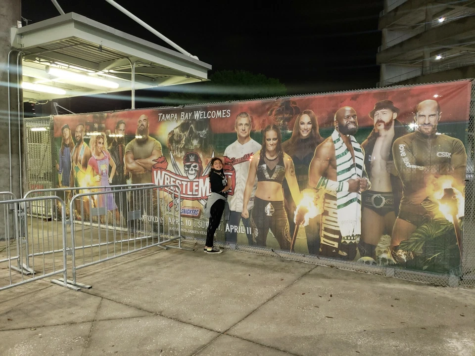 WWE WRESTLEMANIA 37 banner  Foto 1 de 1