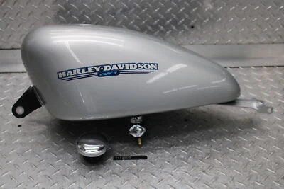Harley-Davidson Sportster 883 Low XL883L 2005 tanque de gasolina tiene video en funcionamiento Foto 1 de 4