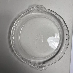 Vintage 1950s PYREX Pie Plate #229 Fluted Crimped Dish Glass Dish 9.5" - Picture 1 of 18
