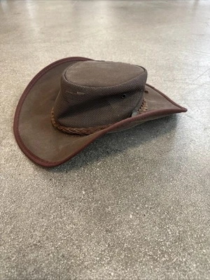 Sombrero de Cuero Canguro Barmah Marrón Oscuro Calabaza Canvus Drover Talla Grande (7.5) Foto 1 de 4