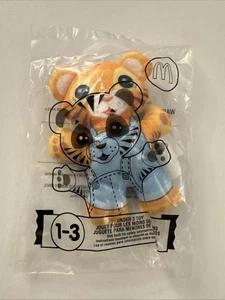 2020 McDonalds Happy Meal Stofftier Tiger im Overall Plüsch CS12 - Bild 1 von 2