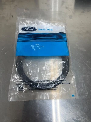 Nuevo de Lote Antiguo 1985-1995 Ford Escort 1.6L 1.9L 2.0L Motor Cigüeñal Trasero Sello de Aceite Nuevo  Foto 1 de 2