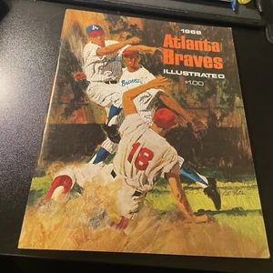 1968 Atlanta Braves Official Yearbook Program in Very Good Condition Hank Aaron - Picture 1 of 4