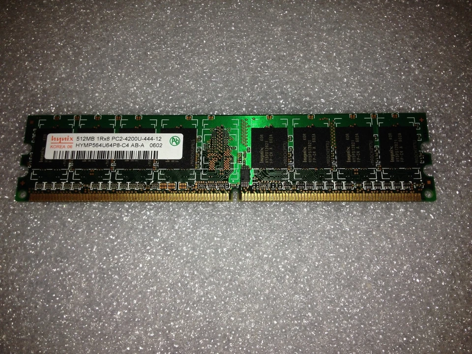 Memoria DDR2 Hynix HYMP564U64P8-C4 AB-A 512MB PC2-4200 533MHz CL4 240 Pin - Immagine 1 di 1