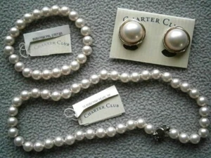 Vintage Modeschmuck Charter Club rosa Perlen Ohrringe/ Halskette/ Armband - Bild 1 von 7