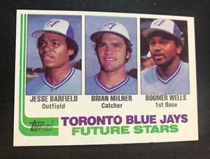 1982 Topps #203 JESSE BARFIELD RC Rookie Card