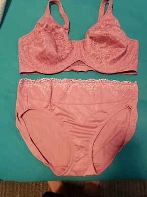 Sujetador convertible BALI Passion For Comfort para mujer #DF3382 42DD con panty de corte alto 9... Foto 1 de 4