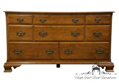ETHAN ALLEN Reliquia Nuez moscada Arce Colonial Temprano Americano 62" Ocho cajones Dr... Foto 1 de 4