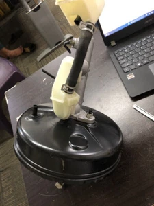 FD2 brake master cylinder - Picture 1 of 1