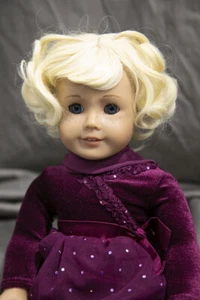 Peluca de muñeca rizada estilo cola de cerdo Rin - rubia lino 10-11"" 11-12"" y 12-13"" talla - Imagen 1 de 2