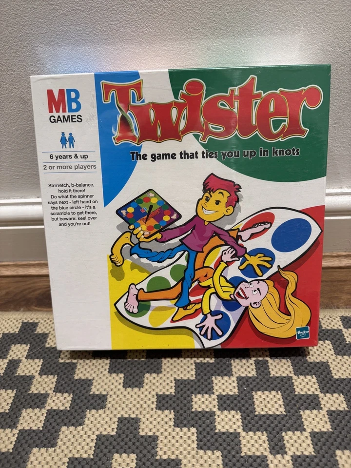 Twister Board Game MB Games Vintage 1999