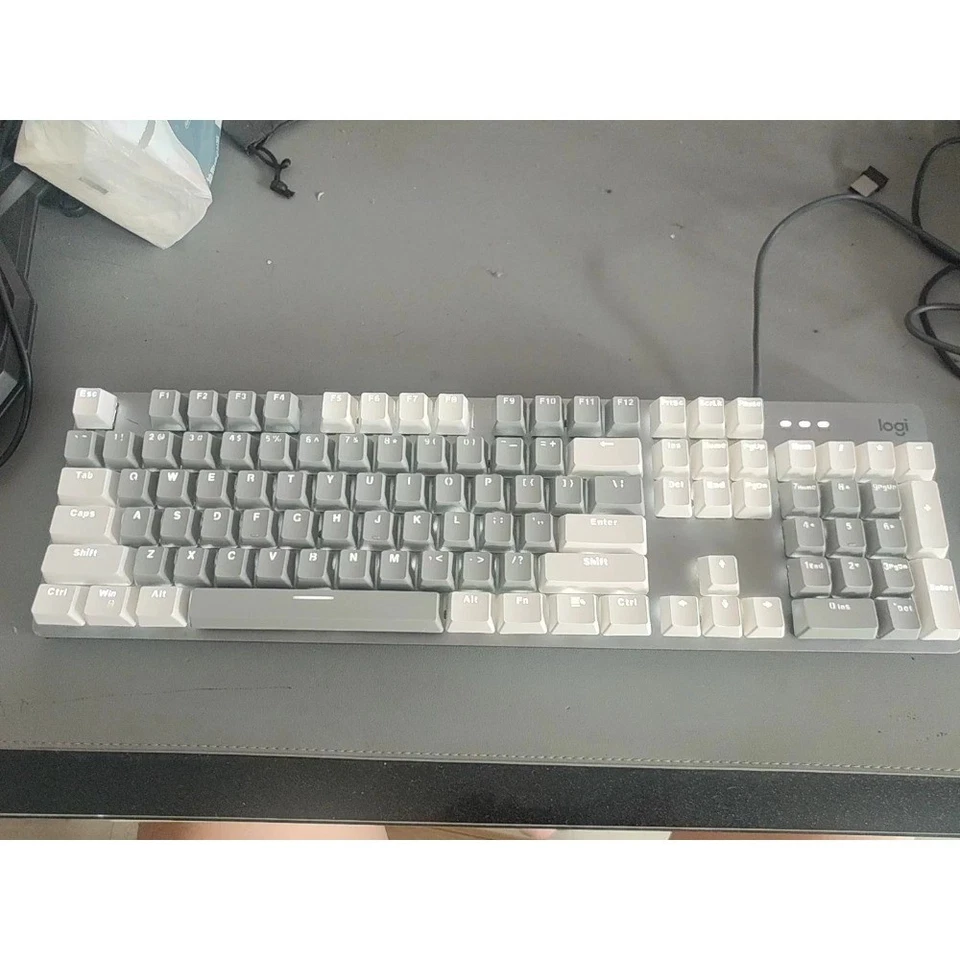 Logitech K845 Mechanical Illuminated KeyboardWired 5Programmable Keys Multicolor - Image 1 of 4