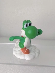 Yoshi 2018 Nintendo McDonald's Toy/Figure - Super Mario Bros Cake Topper - Bild 1 von 3