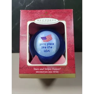 2001 Hallmark Ornament "¡Estrellas y rayas para siempre!" Muñeco de nieve bandera de Estados Unidos nuevo en caja - Imagen 1 de 1