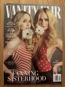 Vanity Fair Magazine ELLE & DAKOTA FANNING October 2025 - Bild 1 von 1