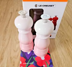 Set of 2 Shell Pink LE CREUSET Salt & Pepper Mill Grinders ceramic 5in New - Picture 1 of 5