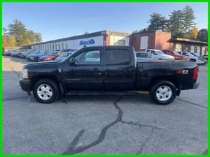 2010 Chevrolet Silverado 1500 LT - Picture 1 of 12