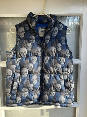 Old Navy Puffer Vest Size 8 Medium Boys Blue Gray Skulls Pockets Full Zip Lined - Image 1 of 4