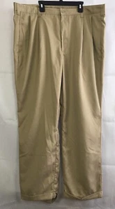 Dockers Tour Golf Pants Khaki Mens Size 40 x 30 Pleated Cuffed Tan J2 - Picture 1 of 12