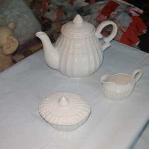 Lefton Irish Lace 5PC Tea Set Teapot Sugar Creamer 1999 Cottagecore Shabby Chic - Picture 1 of 12