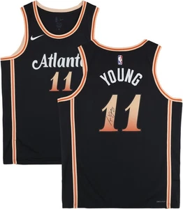 Trae Young Atlanta Hawks Autogramm Nike 2022-23 City Edition Swingman Trikot - Bild 1 von 5