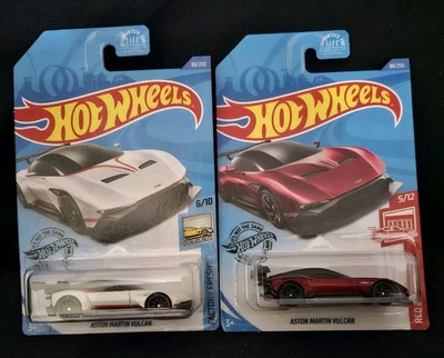 Hot Wheels Aston Martin Vulcan 2020 lote (2) edición Target Red y variación blanca Foto 1 de 4