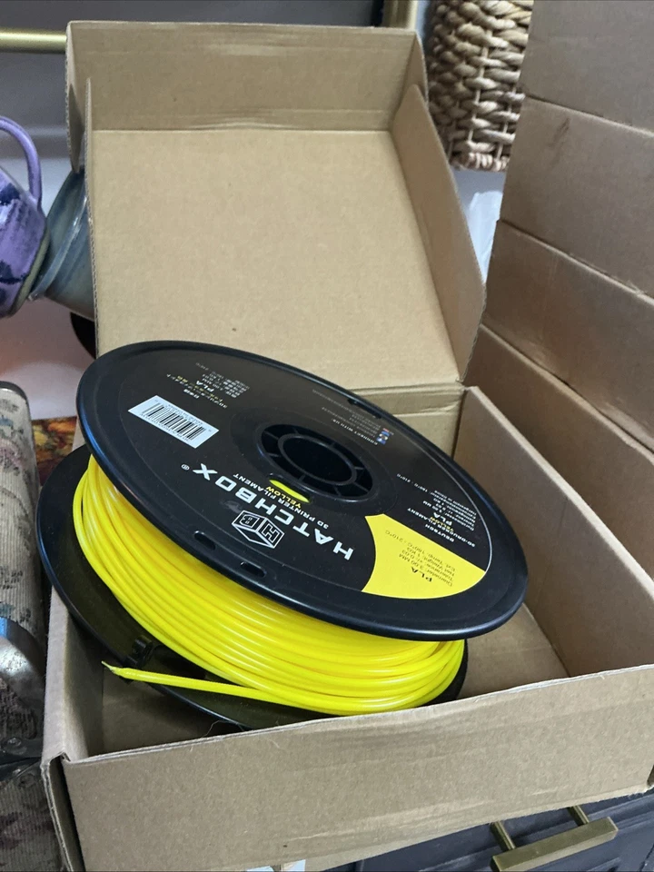 Filamento impresora 3d Hatchbox 1kg 3MM amarillo casi lleno Foto 1 de 1