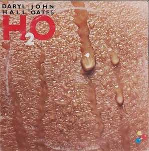Daryl Hall + John Oates: H₂O - LP Vinyl 33 RPM - Picture 1 of 2
