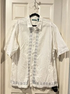 Cubavera EUC men’s 2XL Tall button down shirt White Short Sleeve Blue Stitching - Picture 1 of 7