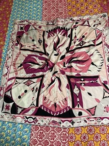 Emilio Pucci large square Scarf 85cm 33″ Silk Pucci pink - Picture 1 of 4