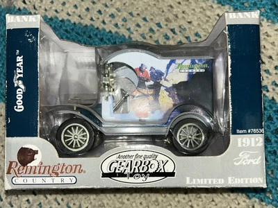 1999 GEARBOX Remington Country 1912 FORD MODEL T Delivery Coin BANK - Bear - Image 1 of 4