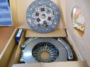 Rhinopac 06-058 Clutch Kit , For Some 97-00 Nissan Pathfinder 3.3L Apps. - Picture 1 of 2