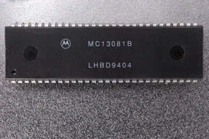 Procesador de monitor a color multimodo Motorola MC13081B - Imagen 1 de 1