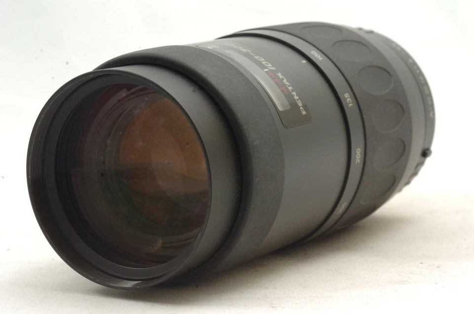 @ SakuraDo Camera @ Discount! @ SMC Pentax-F 100-300mm f4.5-5.6 AF Zoom Lens - Image 1 of 4