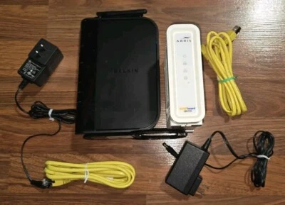 ARRIS SURFboard DOCSIS 3.0 Cable Modem SB6190 with Belkin N Wireless Router L@@K - Image 1 of 4