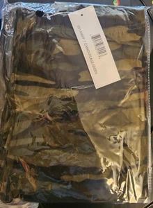 Green Camouflage Comfy Leggings One Size (S,M,L) - Picture 1 of 3