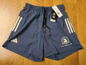 Adidas Boston Marathon 2024 Herren klein 5" Laufen Rennshorts IS9555 neu mit Etikett - Bild 1 von 2