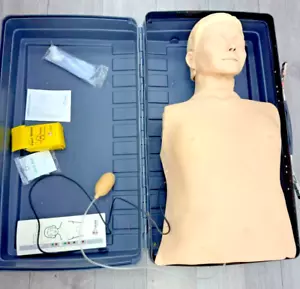 Laerdal Resusci Anne Torso Training Manikin with case - Picture 1 of 6