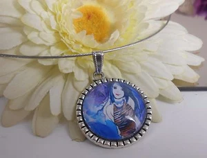 Edelstahl Halsreif + Glas Cabochon Anhänger Amulett - Modern Art - Frau - Bild 1 von 3