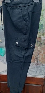 Ladies Stretch Crop Cargo Trousers In Black XXL - Picture 1 of 3