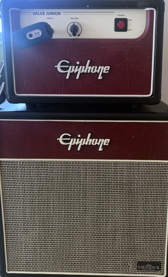 Epiphone Jr. con cabina de altavoz Eminence Foto 1 de 1