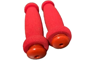 100x Pares de Empuñaduras de Manillar Rojo CYG-235 Livorno LMC81027 Bicicleta Motocross Moto - Imagen 1 de 9