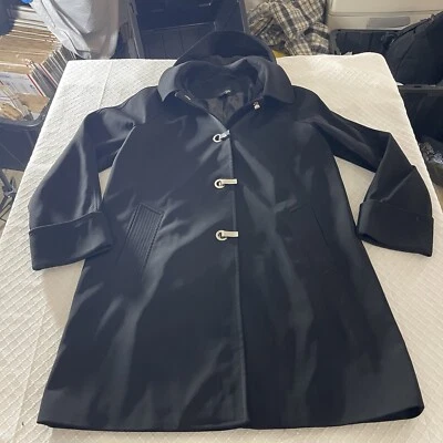 Abrigo largo de guisante para mujer con capucha extraíble East 5th, talla M color negro. Foto 1 de 4