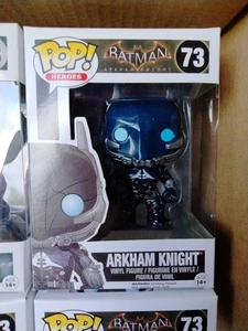 Funko Pop! Heroes Arkham Knight #73 Arkham Knight Excellent/NM Plus FREE POP! - Bild 1 von 2