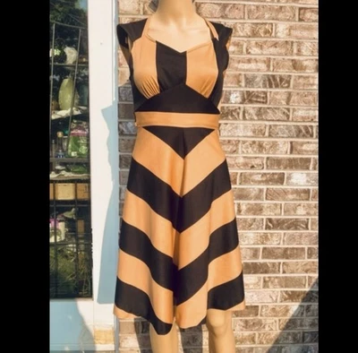 Vestido Chevron Vintage Años 70 Negro y Tostado Foto 1 de 4