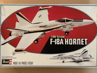 F-18A Hornet Revell No. 4500 Vintage 1:48 Original Box - Image 1 of 4
