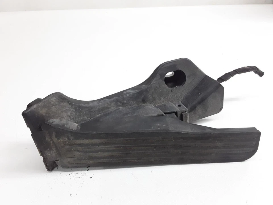 Potenciómetro de pedal del acelerador Volkswagen Tiguan 2011-2016 1K1723503AS Foto 1 de 3