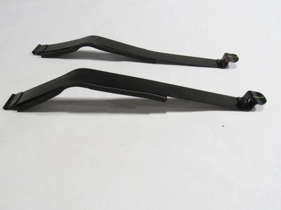 08-12 Maserati Granturismo S 2010 Tanque de Combustible Soporte Montaje Soporte Correa Set 2:O Foto 1 de 4