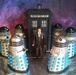 Doctor Who 2 Nd Doctor Evil Of The Daleks 5" Figures bundle - Picture 1 of 18