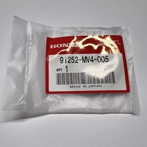 Sello antipolvo rueda trasera original Honda CBR400 NC29 CBR900 hoja de fuego 91252-MV4-005 - Imagen 1 de 4
